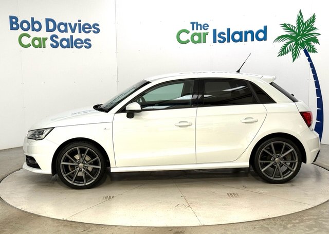 2017 AUDI A1 1.4 TFSI CoD Black Edition Sportback 5dr Petrol S Tronic Euro 6 (s/s) (Nav) (150 ps) - Photo 5