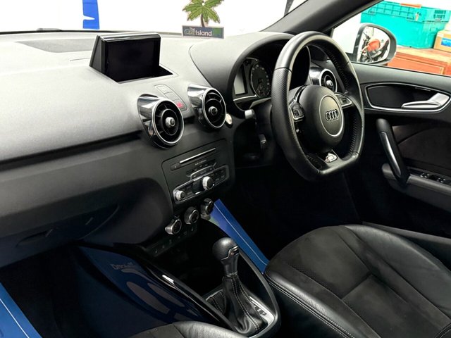 2017 AUDI A1 1.4 TFSI CoD Black Edition Sportback 5dr Petrol S Tronic Euro 6 (s/s) (Nav) (150 ps) - Photo 4