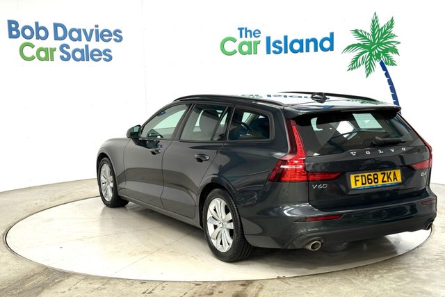 2019 VOLVO V60 2.0 D4 Momentum Pro Estate 5dr Diesel Auto Euro 6 (s/s) (190 ps) - Photo 6