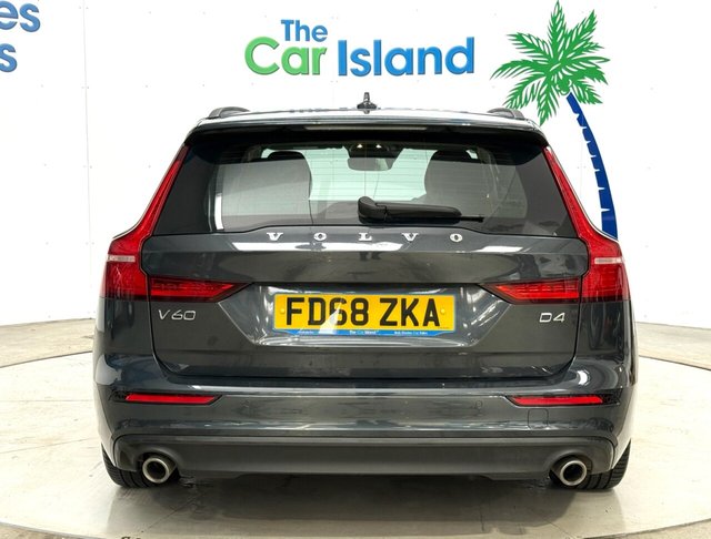 2019 VOLVO V60 2.0 D4 Momentum Pro Estate 5dr Diesel Auto Euro 6 (s/s) (190 ps) - Photo 7