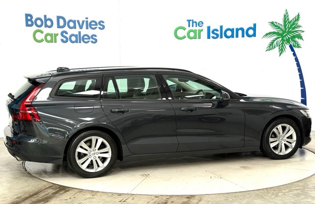 2019 VOLVO V60 2.0 D4 Momentum Pro Estate 5dr Diesel Auto Euro 6 (s/s) (190 ps) - Photo 9