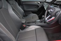 USED 2022 22 AUDI Q3 1.5 TFSI CoD 35 S line SUV 5dr Petrol S Tronic Euro 6 (s/s) (150 ps) - EURO 6 - ULEZ, SAT NAV, DIGITAL COCKPIT, E/TAILGATE, HTD/LEATHER, R/CAMERA, APPLE/ANDROID CARPLAY, LEDS, 19" ALLOYS, CRUISE/LDW, BLUETOOTH, DAB & SONOS S/S