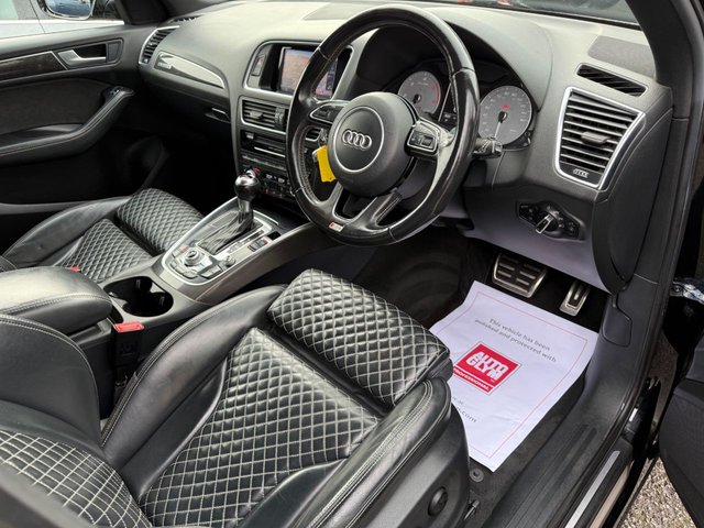 2016 AUDI SQ5 - Photo 8