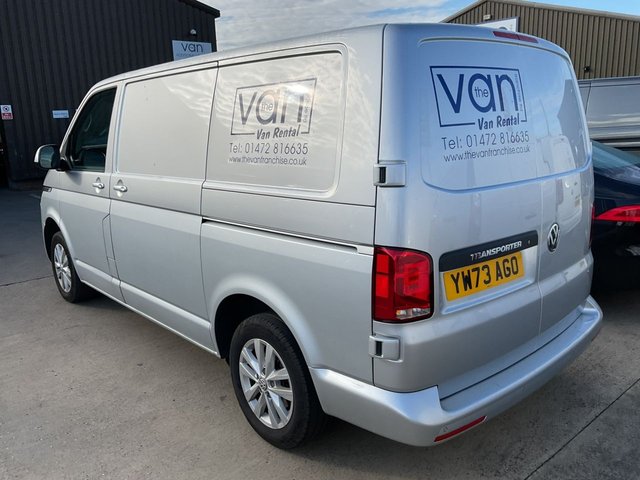 2024 VOLKSWAGEN TRANSPORTER - Photo 2