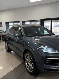 USED 2018 J PORSCHE CAYENNE 3.0T V6 SUV 5dr Petrol TiptronicS 4WD Euro 6 (s/s) (340 ps) &pound;14K IN EXTRAS + ADAPTIVE CC + FSH & NIGHT VIEW & BOSE+PARK ASSIST