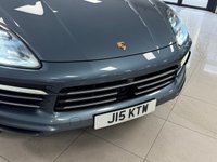USED 2018 J PORSCHE CAYENNE 3.0T V6 SUV 5dr Petrol TiptronicS 4WD Euro 6 (s/s) (340 ps) &pound;14K IN EXTRAS + ADAPTIVE CC + FSH & NIGHT VIEW & BOSE+PARK ASSIST