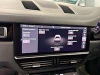 USED 2018 J PORSCHE CAYENNE 3.0T V6 SUV 5dr Petrol TiptronicS 4WD Euro 6 (s/s) (340 ps) &pound;14K IN EXTRAS + ADAPTIVE CC + FSH & NIGHT VIEW & BOSE+PARK ASSIST