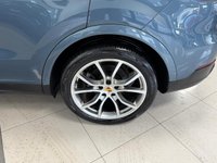 USED 2018 J PORSCHE CAYENNE 3.0T V6 SUV 5dr Petrol TiptronicS 4WD Euro 6 (s/s) (340 ps) &pound;14K IN EXTRAS + ADAPTIVE CC + FSH & NIGHT VIEW & BOSE+PARK ASSIST