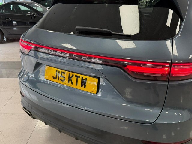 2018 PORSCHE CAYENNE - Photo 9