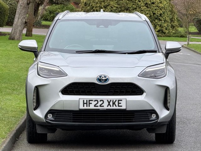 2022 TOYOTA YARIS CROSS - Photo 2