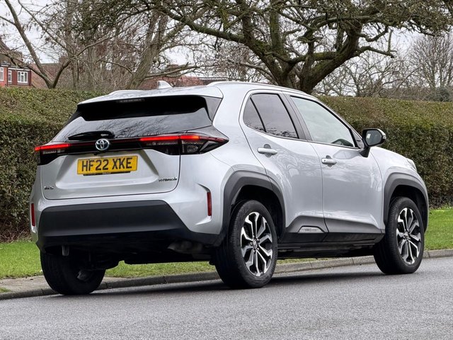 2022 TOYOTA YARIS CROSS - Photo 6