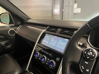 USED 2018 18 LAND ROVER DISCOVERY 3.0 TD V6 HSE Luxury SUV 5dr Diesel Auto 4WD Euro 6 (s/s) (258 ps) * 7 Seater * Heated Leather * Privacy Glass * Parking Sensors *