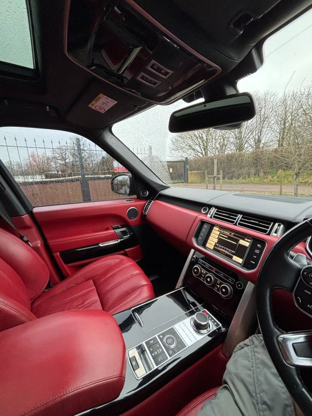 2015 Land Rover RANGE ROVER - Photo 4