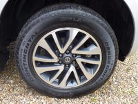 USED 2019 19 NISSAN NAVARA 2.3 dCi Tekna Pickup Double Cab 4dr Diesel Auto 4WD Euro 6 (190 ps) www.suffolkcarcentre.co.uk - Located at Reydon