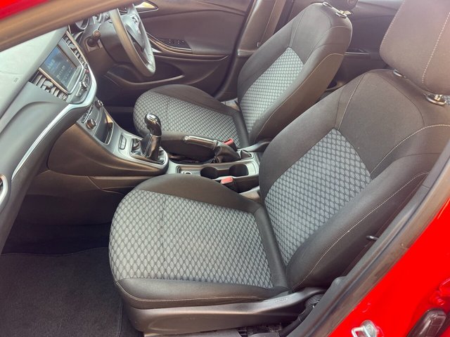 2015 VAUXHALL ASTRA 2015 1.0i Turbo ecoFLEX Design Hatchback 5dr Petrol Manual Euro 6 (s/s) (105 ps) - Photo 7