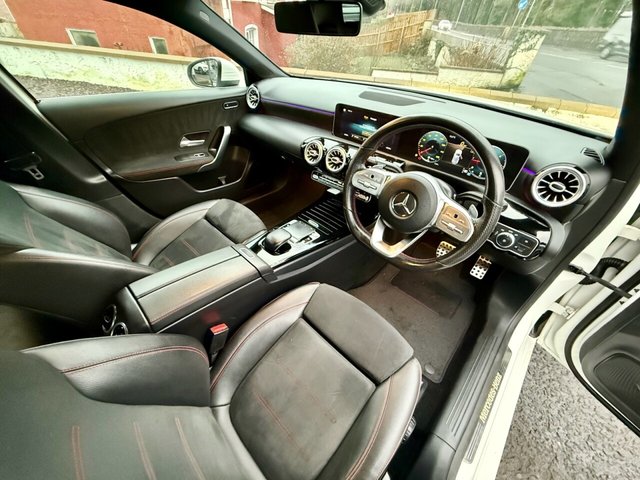 2019 MERCEDES-BENZ A-CLASS 2019 2.0 A200d AMG Line (Premium) Hatchback 5dr Diesel 8G-DCT Euro 6 (s/s) (150 ps) - Photo 8