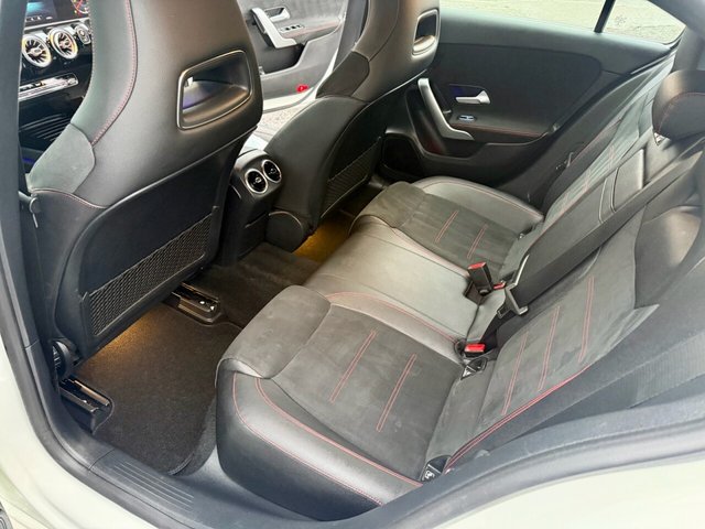 2019 MERCEDES-BENZ A-CLASS 2019 2.0 A200d AMG Line (Premium) Hatchback 5dr Diesel 8G-DCT Euro 6 (s/s) (150 ps) - Photo 11