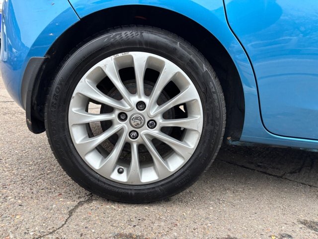 2017 VAUXHALL CORSA 1.4i SE Auto Euro 6 5dr - Photo 8