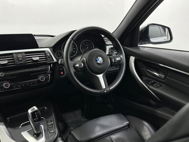 2019 BMW 3 Series - Photo 12