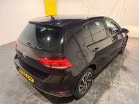 USED 2019 69 VOLKSWAGEN GOLF 1.6 TDI Match Hatchback 5dr Diesel Manual Euro 6 (s/s) (115 ps) 4 VW DEALER SERVICES-SAT NAV-APPLE CAR PLAY/ANDROID-PARK SENSORS