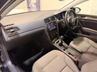 USED 2019 69 VOLKSWAGEN GOLF 1.6 TDI Match Hatchback 5dr Diesel Manual Euro 6 (s/s) (115 ps) 4 VW DEALER SERVICES-SAT NAV-APPLE CAR PLAY/ANDROID-PARK SENSORS