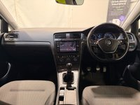 USED 2019 69 VOLKSWAGEN GOLF 1.6 TDI Match Hatchback 5dr Diesel Manual Euro 6 (s/s) (115 ps) 4 VW DEALER SERVICES-SAT NAV-APPLE CAR PLAY/ANDROID-PARK SENSORS
