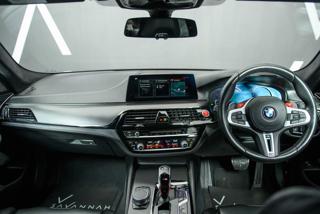 2019 BMW M5 - Photo 2