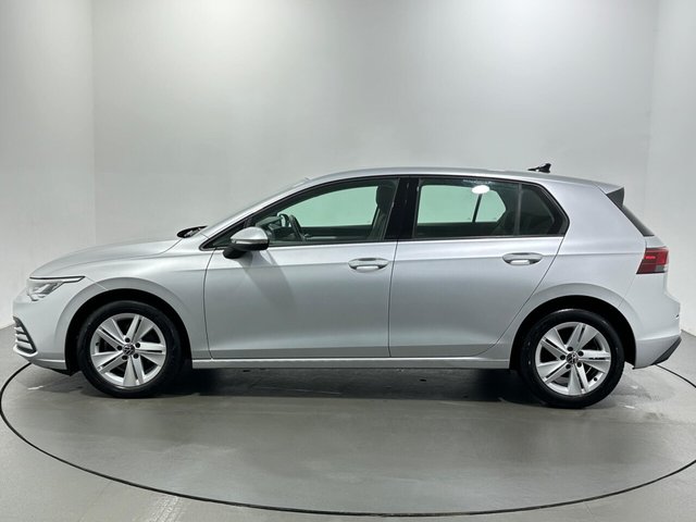 2021 Volkswagen Golf - Photo 5