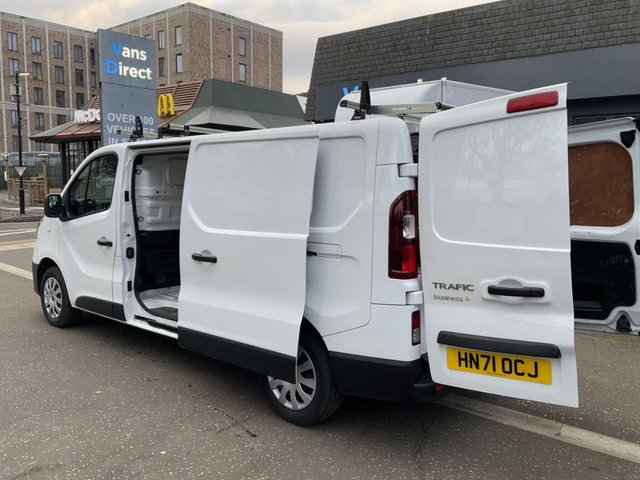 2021 Renault Trafic 2L Business+ 4dr - Photo 9