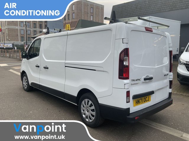 2021 Renault Trafic 2L Business+ 4dr - Photo 4