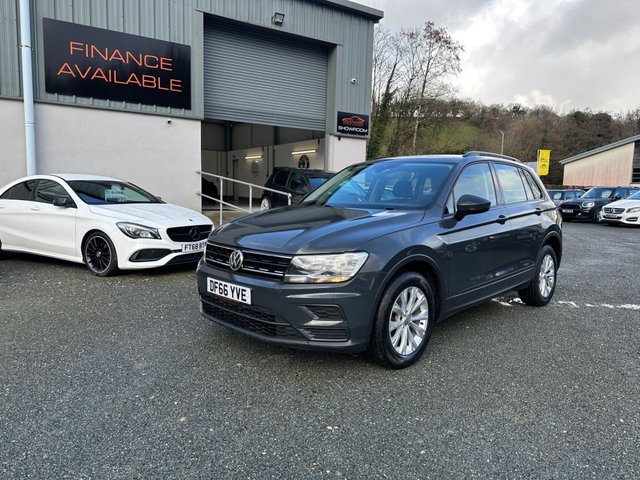 2016 VOLKSWAGEN TIGUAN 2.0 TDI BlueMotion Tech S SUV 5dr Diesel Manual Euro 6 (s/s) (150 ps) - Photo 3