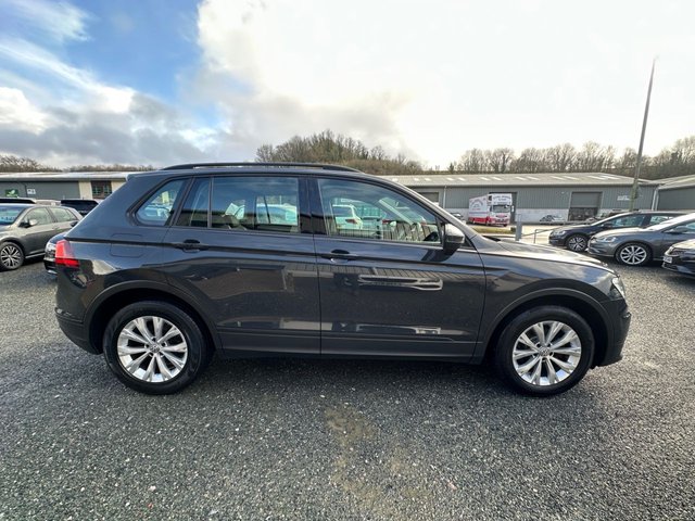 2016 VOLKSWAGEN TIGUAN 2.0 TDI BlueMotion Tech S SUV 5dr Diesel Manual Euro 6 (s/s) (150 ps) - Photo 8