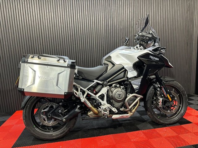View our TRIUMPH TIGER 1200