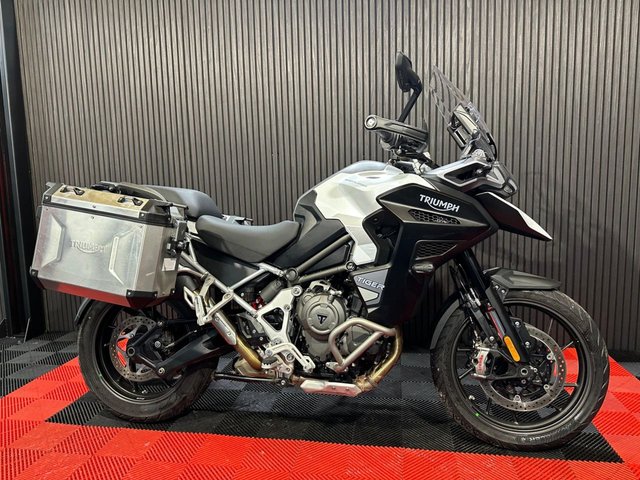 View our TRIUMPH TIGER 1200