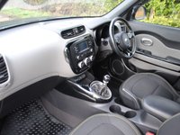 USED 2015 15 KIA SOUL 1.6 GDi Connect SUV 5dr Petrol Manual Euro 5 (130 bhp) www.suffolkcarcentre.co.uk - Located at Ilketshall
