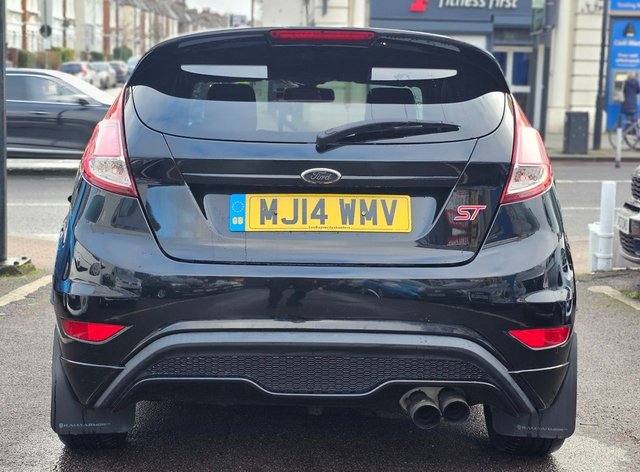 2014 FORD FIESTA - Photo 8