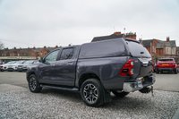 USED 2022 72 TOYOTA HI-LUX 2.4 D-4D Invincible Pickup Double Cab 4dr Diesel Auto 4WD Euro 6 (s/s) (150 ps) 