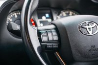 USED 2022 72 TOYOTA HI-LUX 2.4 D-4D Invincible Pickup Double Cab 4dr Diesel Auto 4WD Euro 6 (s/s) (150 ps) 