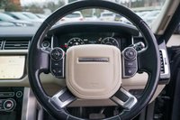 USED 2017 67 LAND ROVER RANGE ROVER 4.4 SD V8 Vogue SE SUV 5dr Diesel Auto 4WD Euro 6 (s/s) (339 ps) 