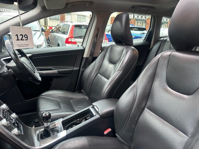 2015 Volvo Xc60 2.4L SE Lux Nav 5dr - Photo 6