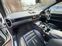 USED 2019 19 PORSCHE CAYENNE 3.0T V6 SUV 5dr Petrol TiptronicS 4WD Euro 6 (s/s) (340 ps) Huge Spec Over 10k In Extras! FSH!