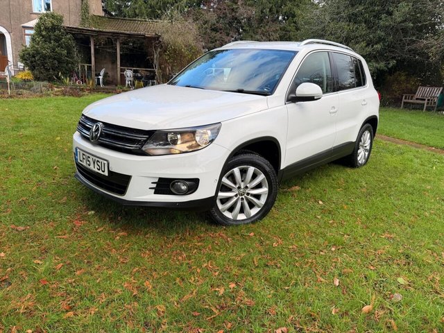View our Volkswagen Tiguan range