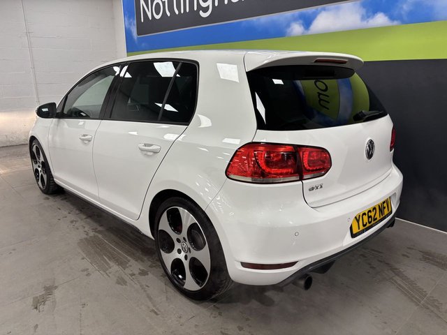 2012 Volkswagen Golf 2L GTI 5dr - Photo 10