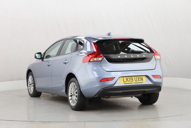 2019 Volvo V40 1.5L Momentum Nav Plus 5dr - Photo 7