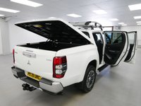 USED 2020 70 MITSUBISHI L200 2.3 DI-D 150 BHP 4WD WARRIOR MANUAL ( NO VAT ) MANUAL | LIFT TOP | TOW PACK | NO VAT !