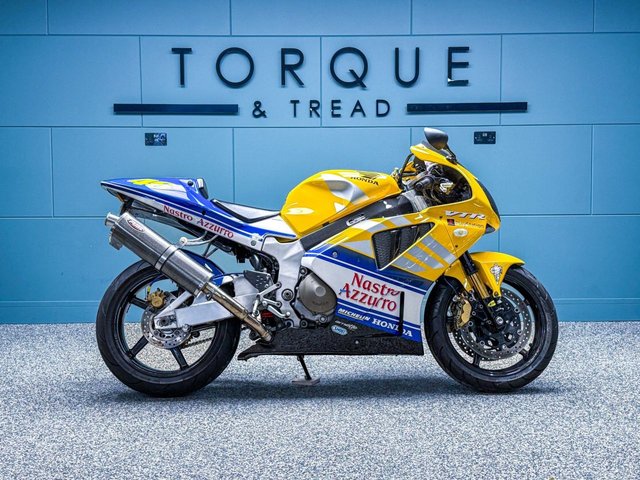 View our HONDA VTR 1000