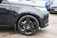 USED 2023 73 LAND ROVER DISCOVERY 3.0 D300 MHEV Dynamic HSE SUV 5dr Diesel Auto 4WD Euro 6 (s/s) (300 ps) 22 Inch Alloys, Pan Roof, 7 Seats, Surreound Camera, Privacy Glass