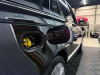 USED 2017 67 LAND ROVER RANGE ROVER 3.0 TD V6 Vogue SE SUV 5dr Diesel Auto 4WD Euro 6 (s/s) (258 ps) Pan Roof | Soft Close | Auto Cruise