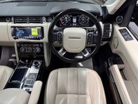 USED 2017 67 LAND ROVER RANGE ROVER 3.0 TD V6 Vogue SE SUV 5dr Diesel Auto 4WD Euro 6 (s/s) (258 ps) Pan Roof | Soft Close | Auto Cruise