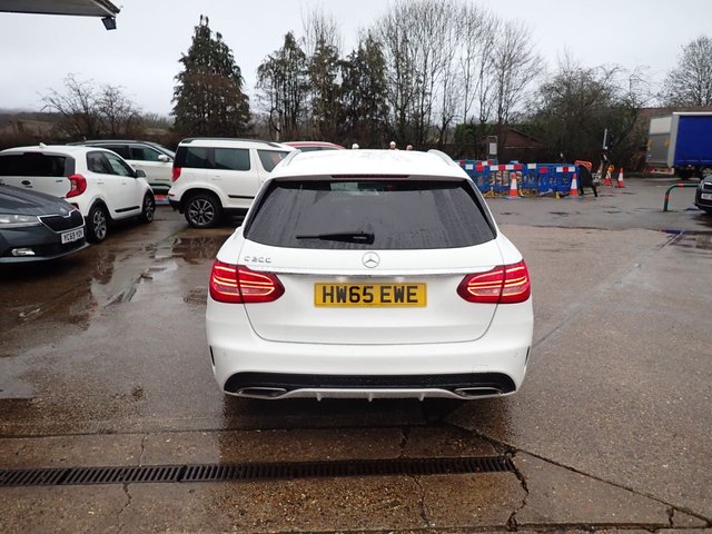 2015 Mercedes-Benz C-CLASS - Photo 4